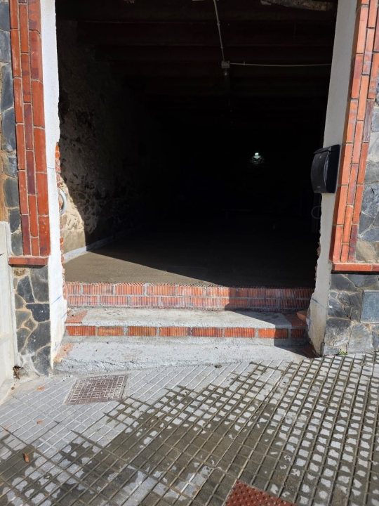 Renovation of commercial premises in Vilajuïga (in progress)